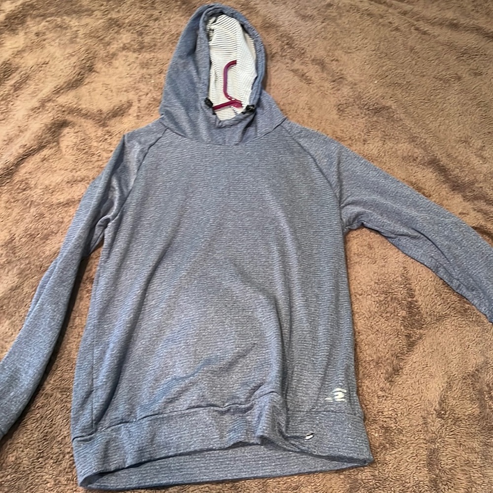 Sweater, hooded